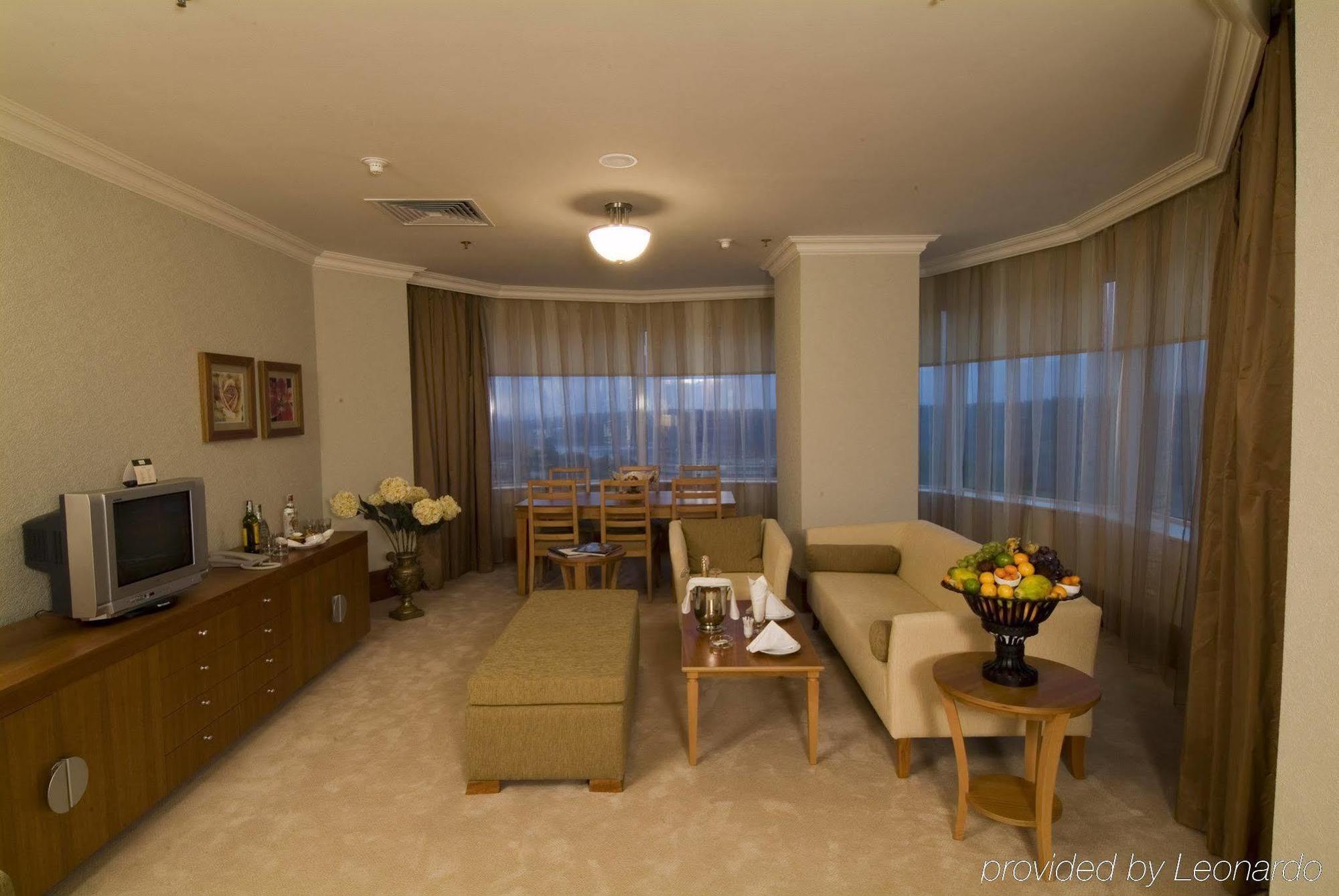 Rixos-Prykarpattya Resort Truskavets Rom bilde